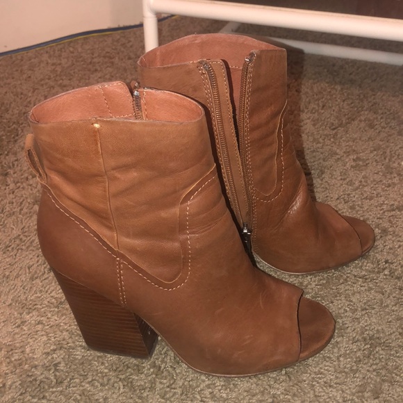 Steve Madden booties - Picture 4 of 4